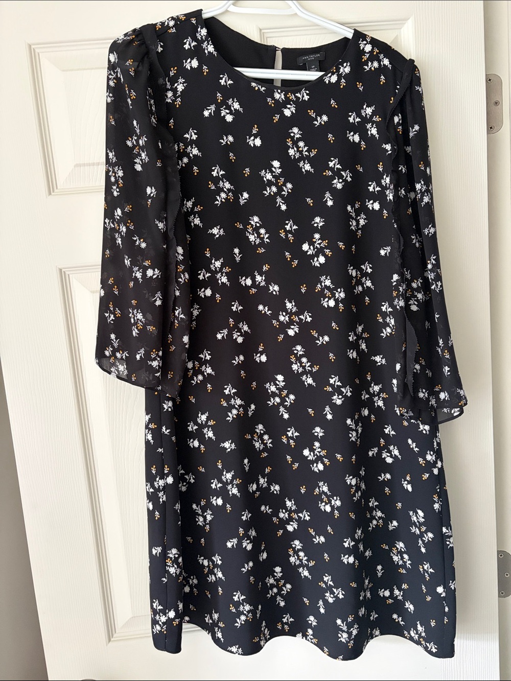 Ann Taylor Black Floral Shift Dress